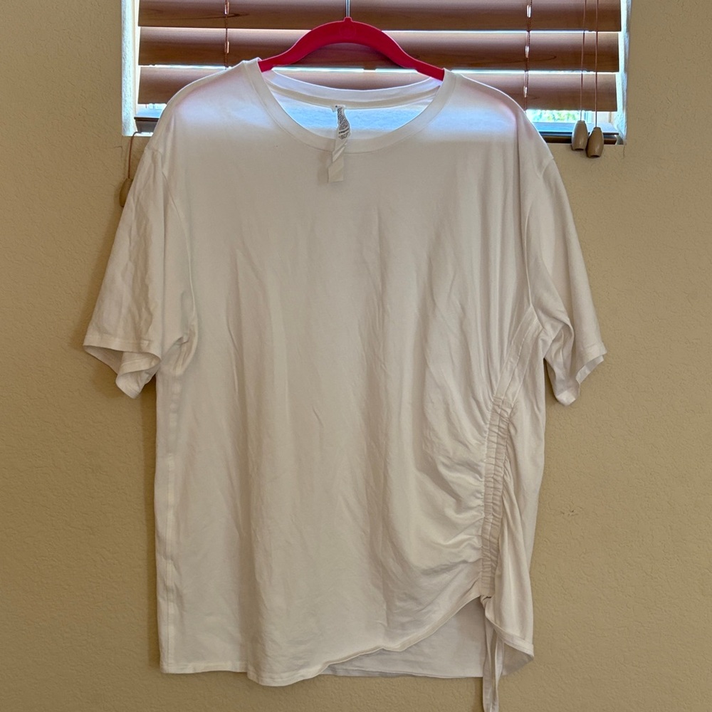 lululemon athletica Cream Short Sleeve Tee with Side Ruching